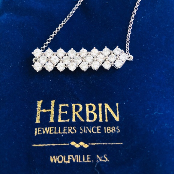 CUBIC ZIRCONIA SET IN STERLING SILVER BRACELET - Picture 2 of 6